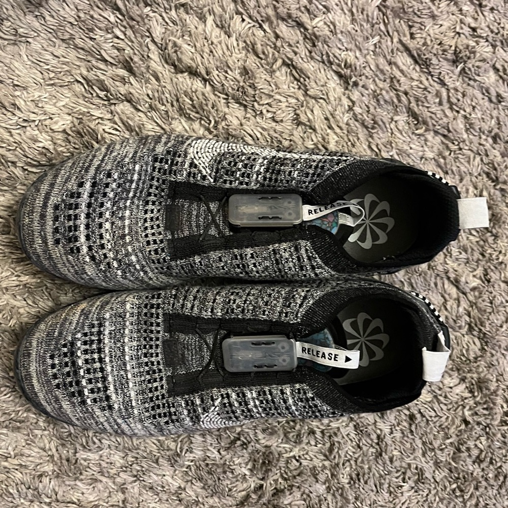 Men’s Nike Vapormax Lock it